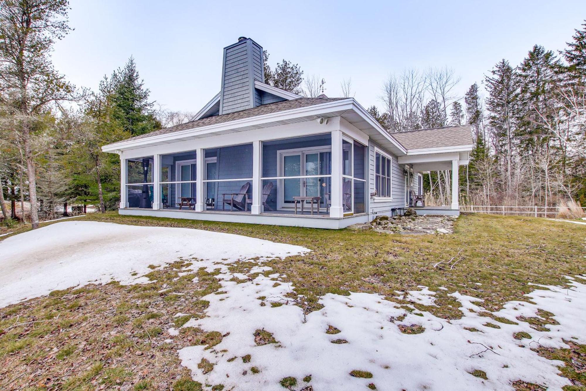 Lakefront Sturgeon Bay Retreat With Private Beach! Villa Exterior photo